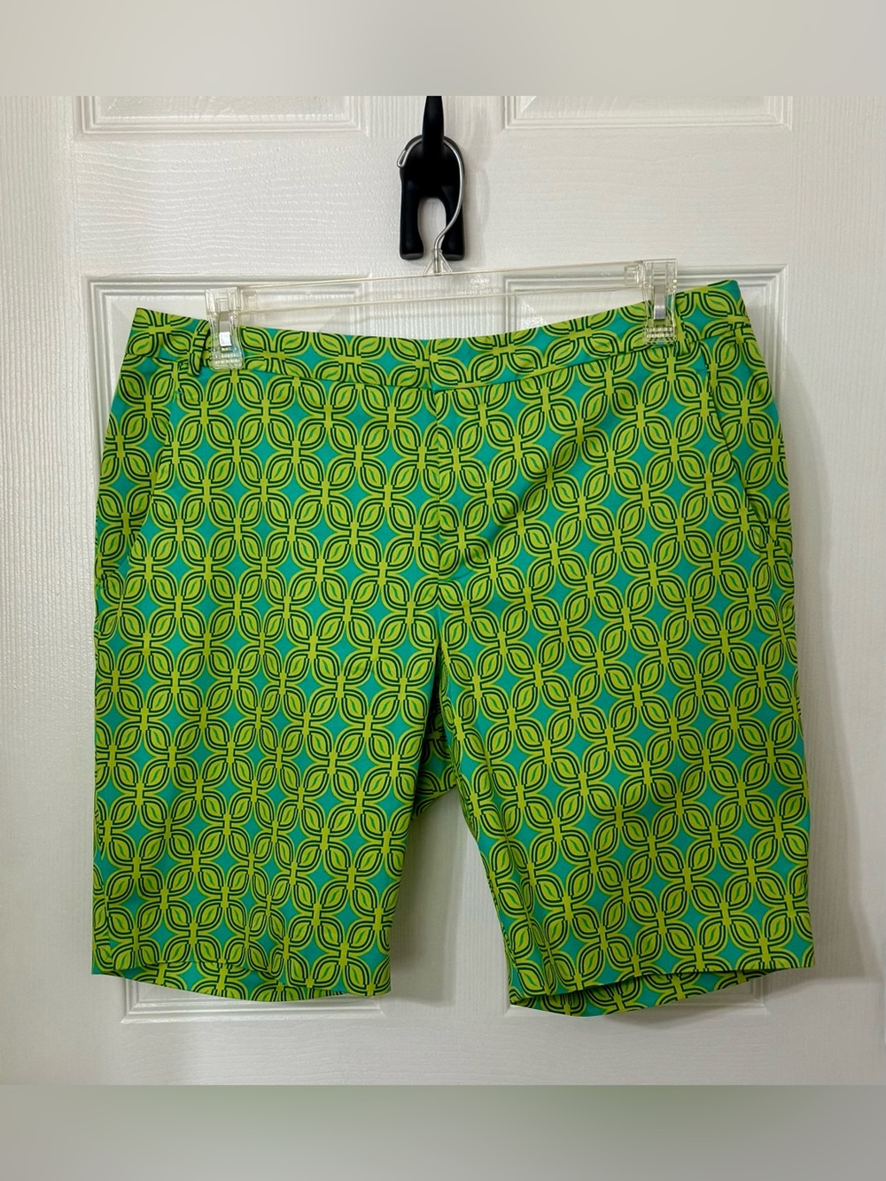 Coldwater Creek Green Geometric Bermuda Shorts